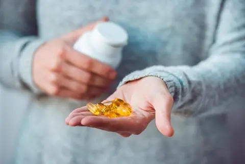 Taking a multivitamin could help slow the rate at which our cells age, study shows